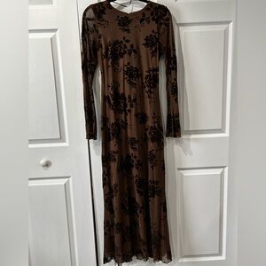 Thirty Thirty Brown Sheer Overlay Velvet Floral Long Sleeve Cutout Back Dress